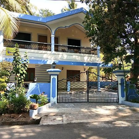 Shirley'S Guest House Маджорда Экстерьер фото