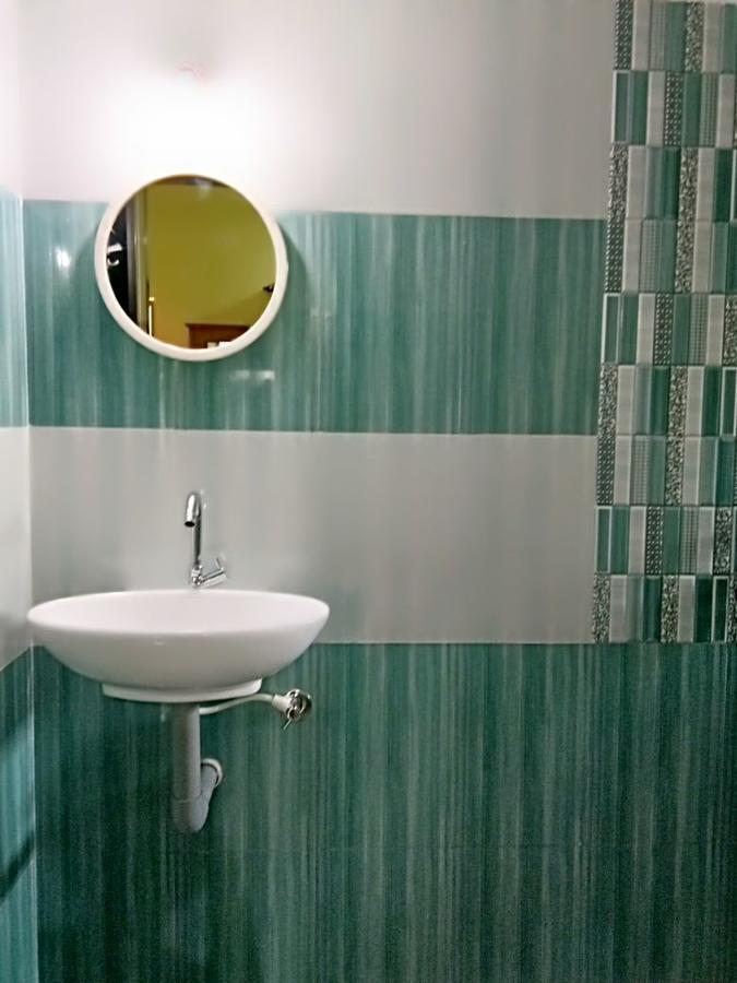 Shirley'S Guest House Маджорда Экстерьер фото